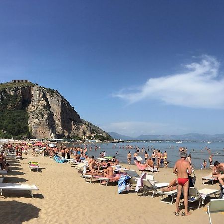 Beach Holiday Villa Terracina Buitenkant foto