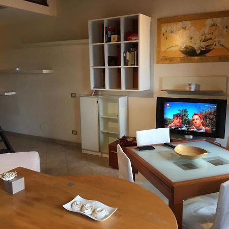 Beach Holiday Villa Terracina Buitenkant foto