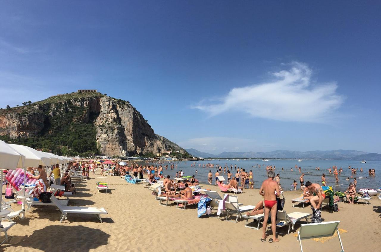 Beach Holiday Villa Terracina Buitenkant foto