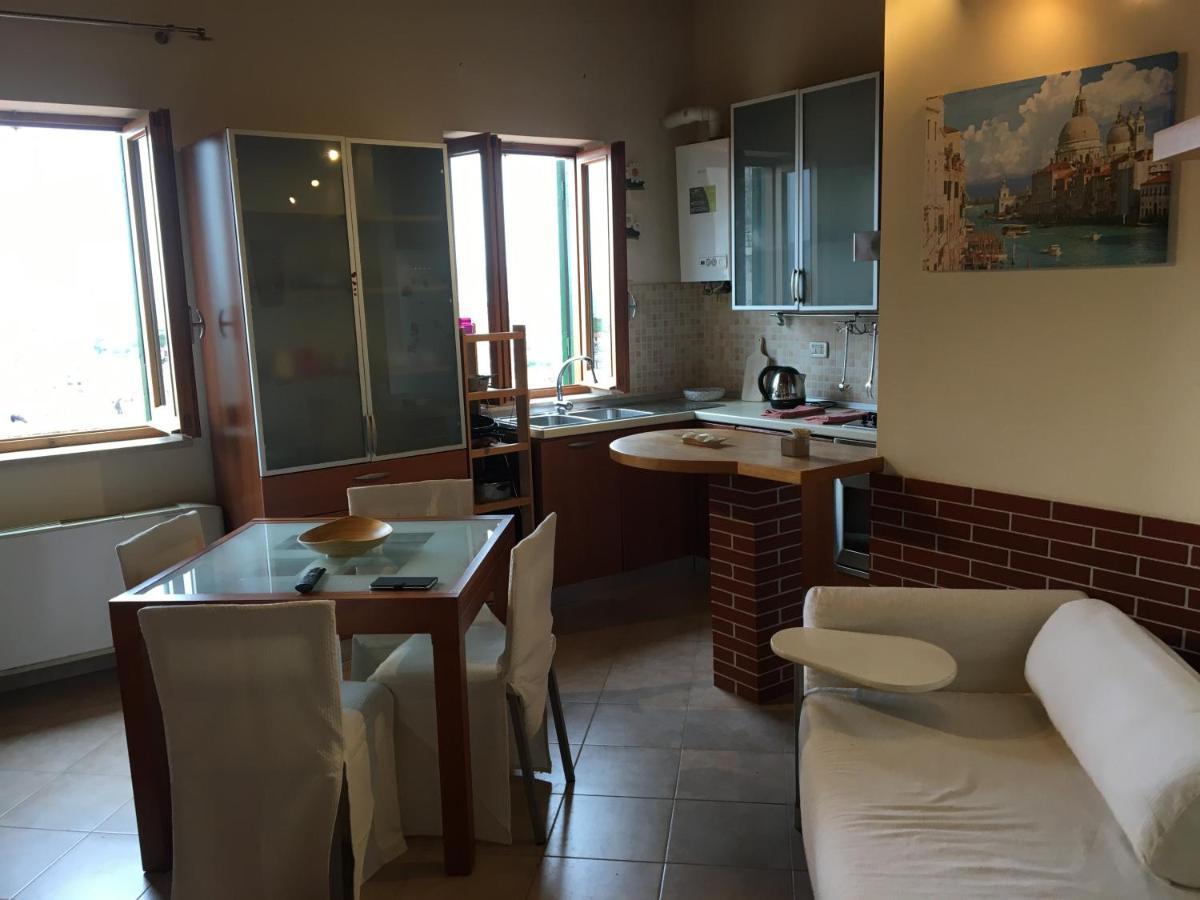 Beach Holiday Villa Terracina Buitenkant foto