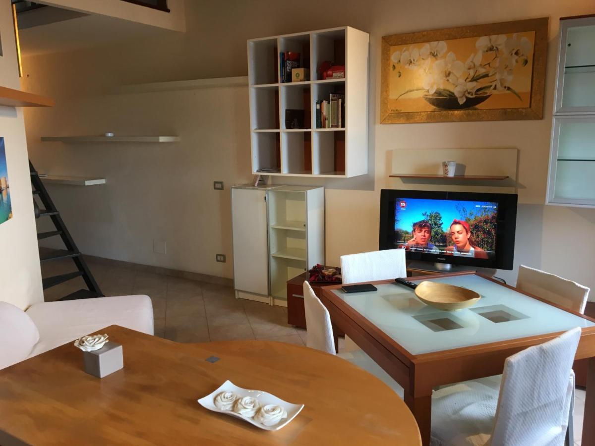 Beach Holiday Villa Terracina Buitenkant foto