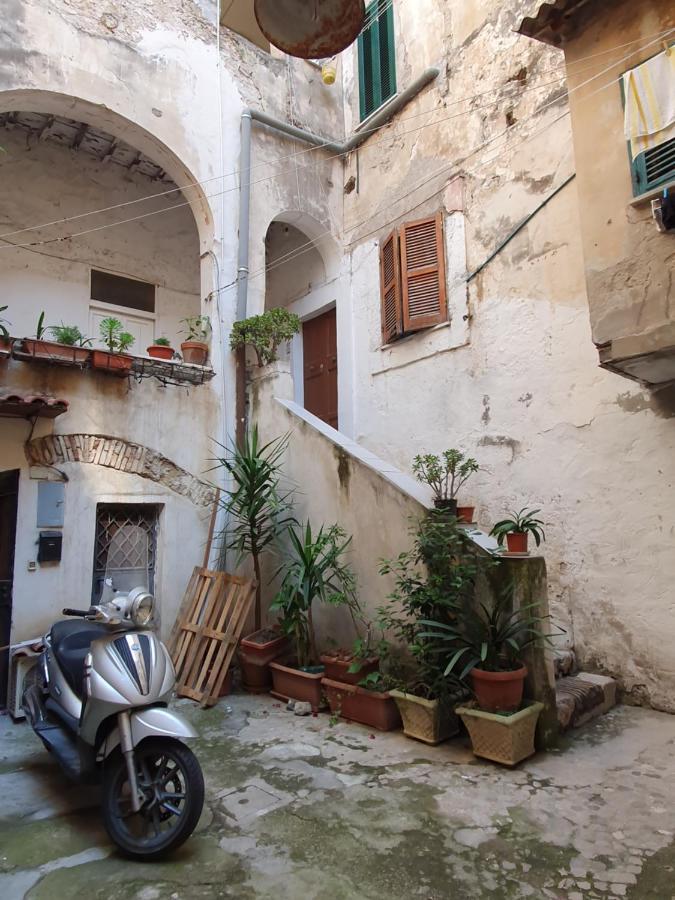 Beach Holiday Villa Terracina Buitenkant foto